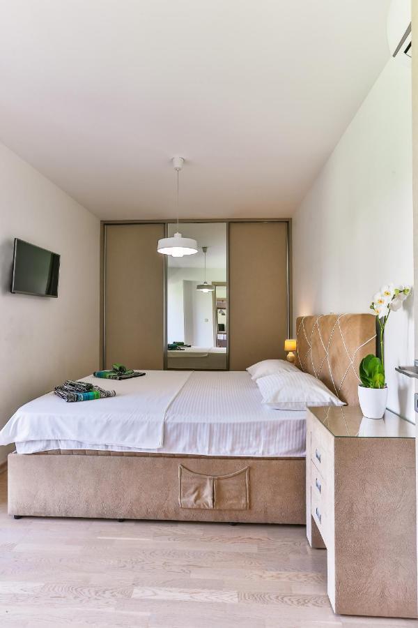 Montesun Fontana Apartments Budva Zewnętrze zdjęcie