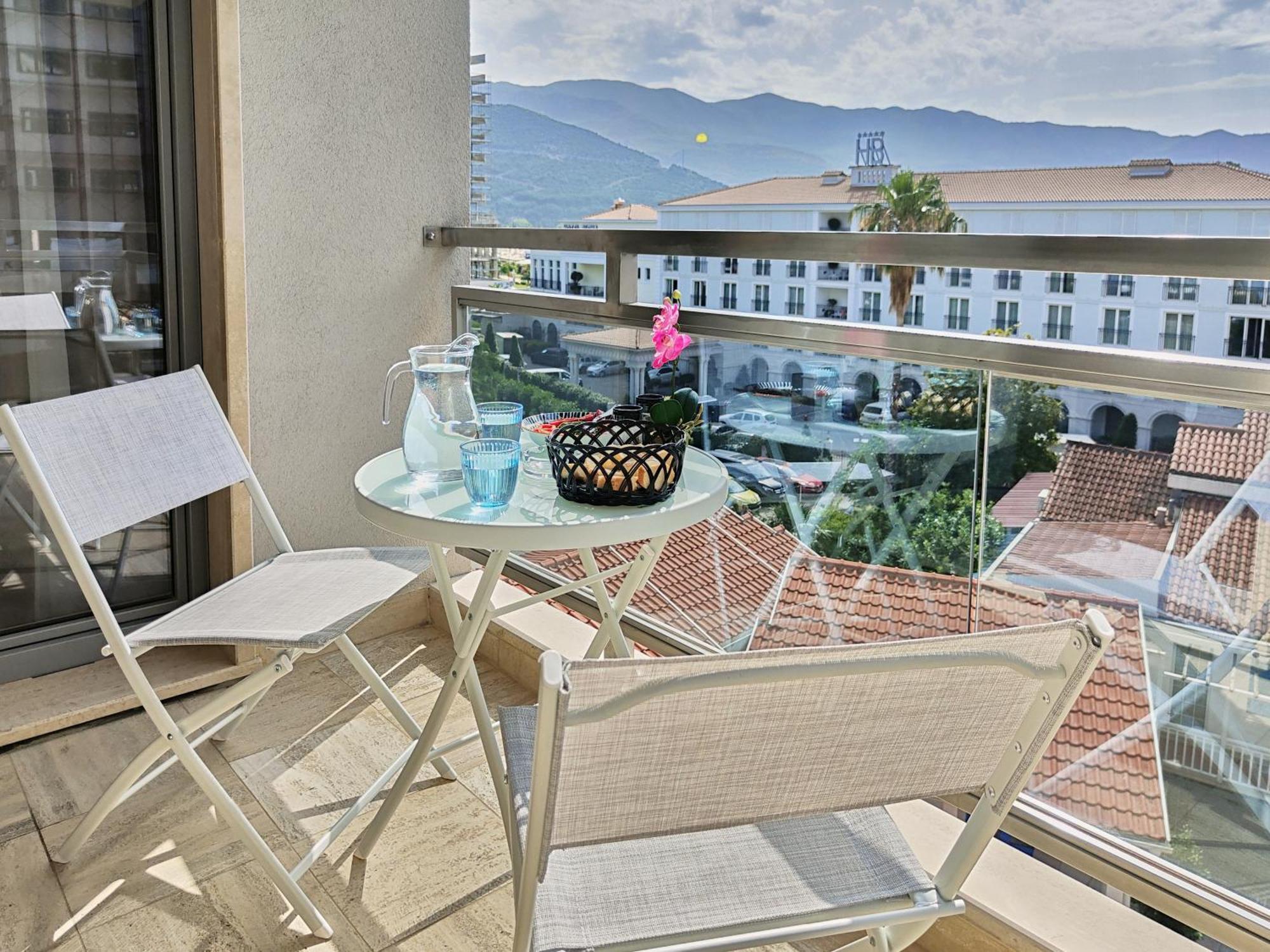 Montesun Fontana Apartments Budva Zewnętrze zdjęcie