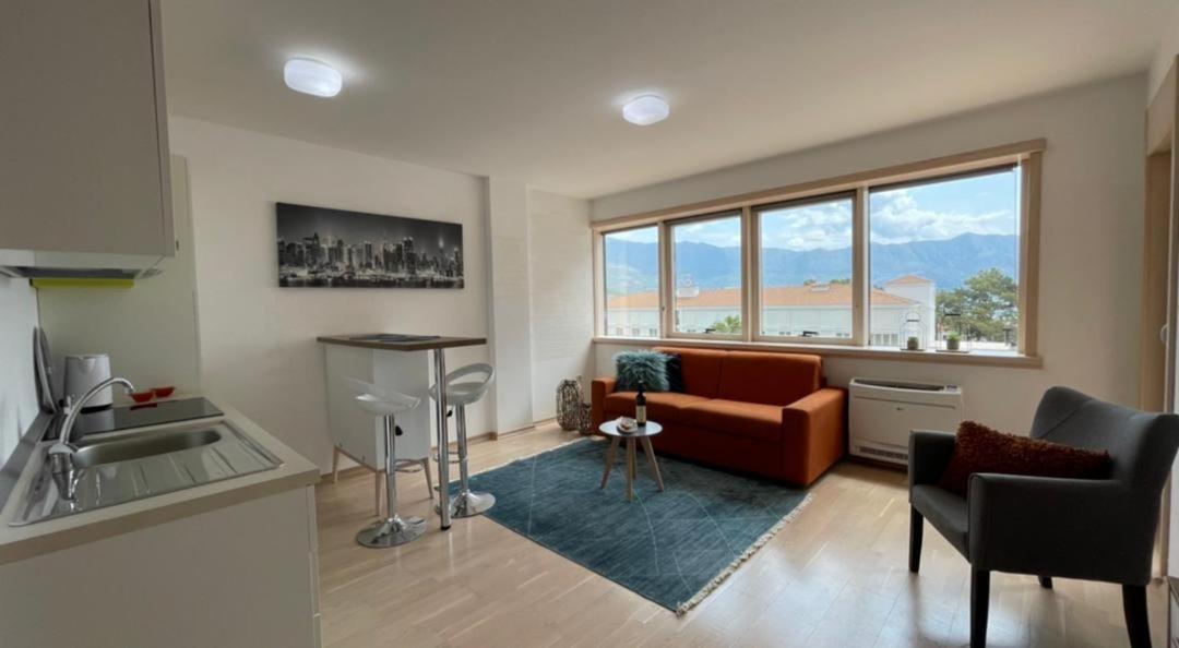Montesun Fontana Apartments Budva Zewnętrze zdjęcie